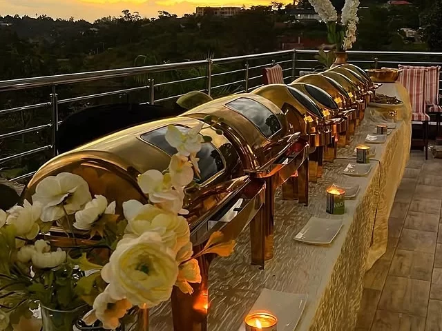 Choosing a reliable chafing dish heating method for the outdoor party