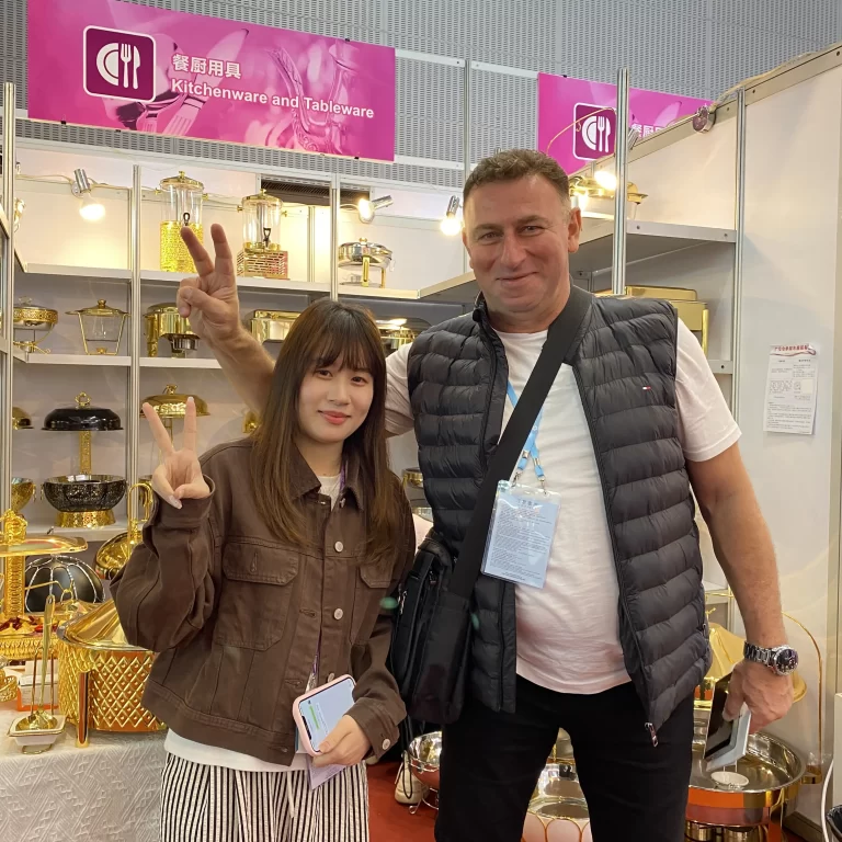 Feria de Cantón 2025 Dongzhaowei Fabricante de fuentes de acero inoxidable