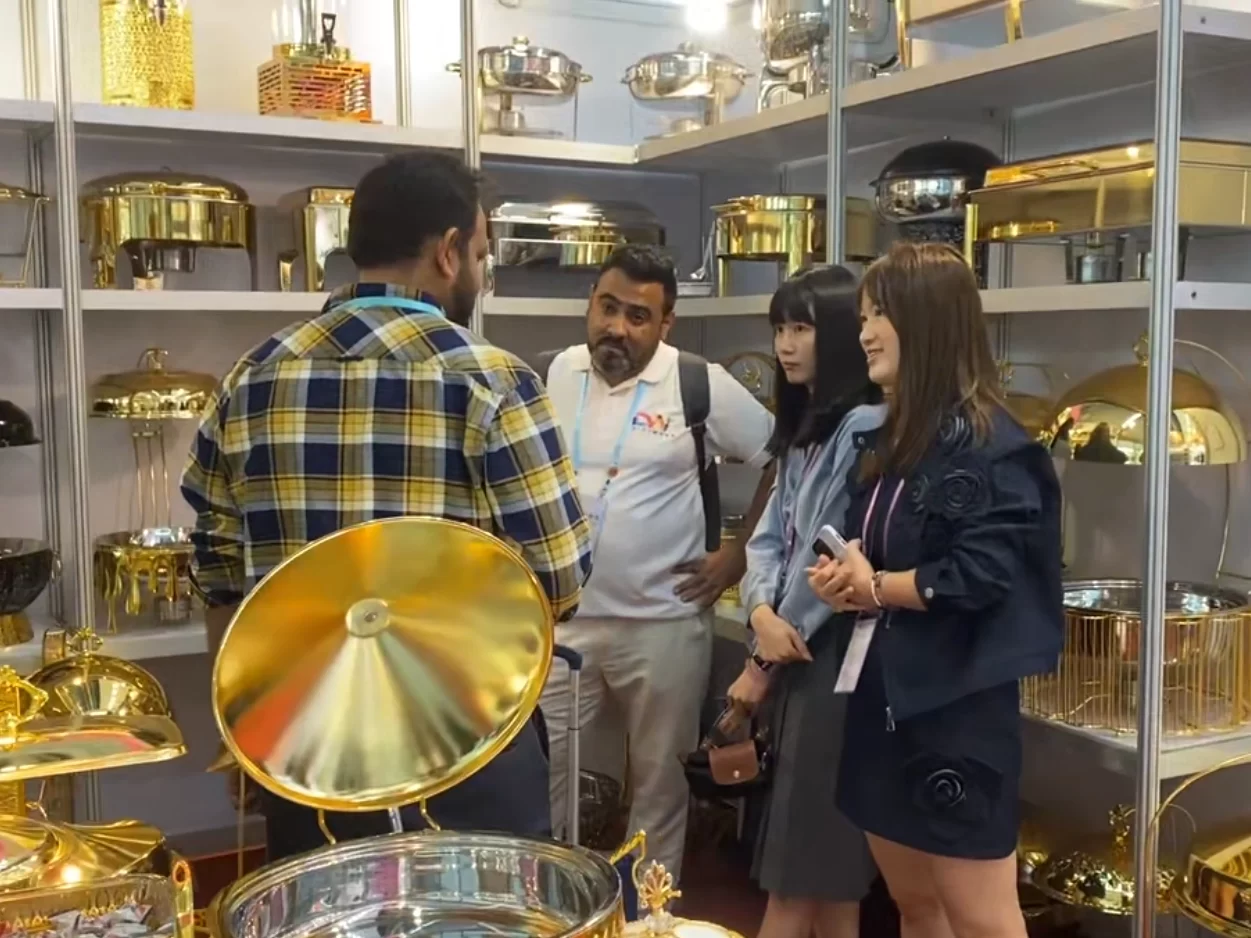 Canton Fair 2025 Dongzhaowei Stainless Steel Chafing Dishes Manufacturer